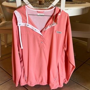 Women’s Columbia PFG pullover